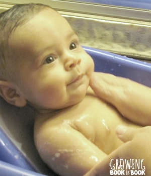 sing with baby during bathtime