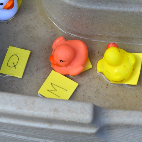 Make Way for Ducklings water sensory table